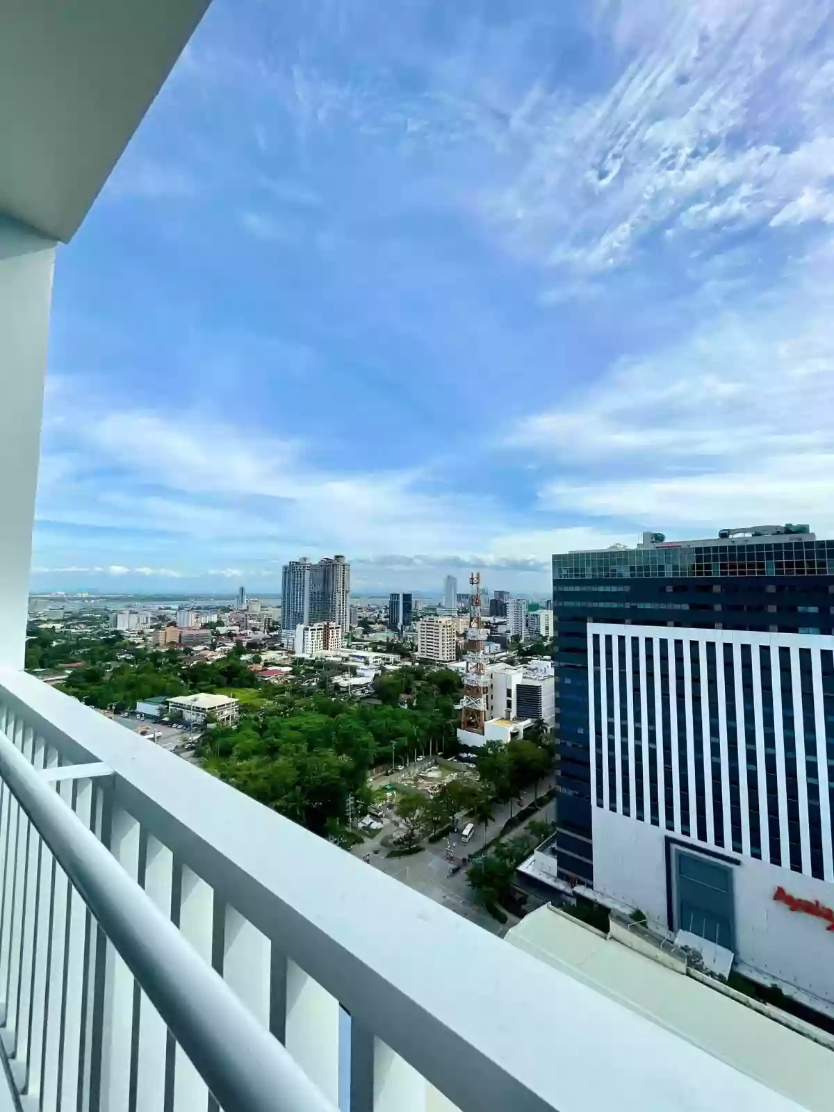 38 Park Avenue - 1BR with parking — 1 Bedroom in Apas, Cebu City, Cebu — Photo 5