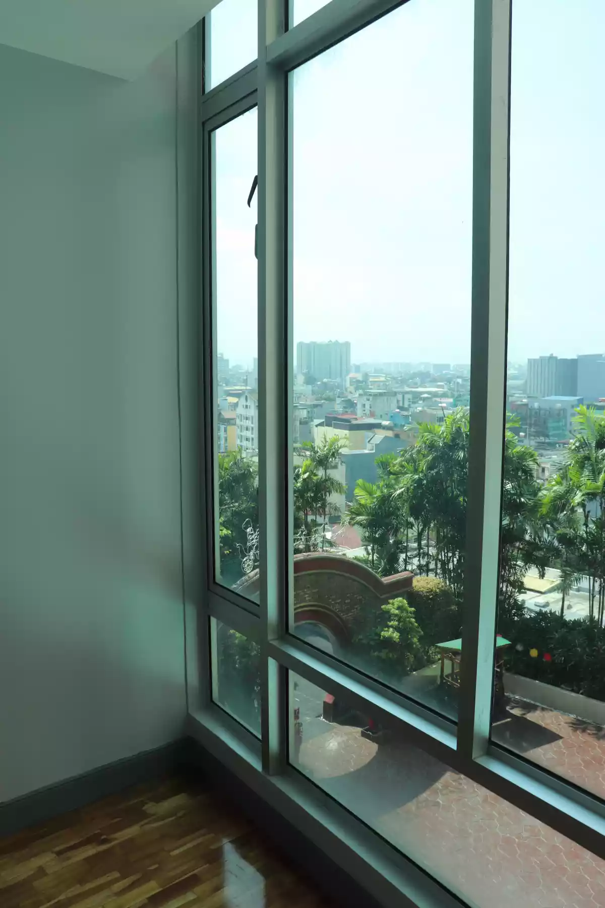 RUSH SALE FULLY FURNISHED 1 BEDROOM UNIT - Oriental Gardens Makati condo - Unit 10-i — 1 Bedroom in Makati, Metro Manila, Philippines — Photo 5