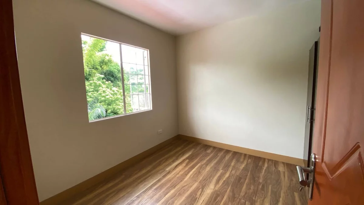 Open photo 11 of 14 — TOWNHOUSE FOR SALE | Casa del Rio