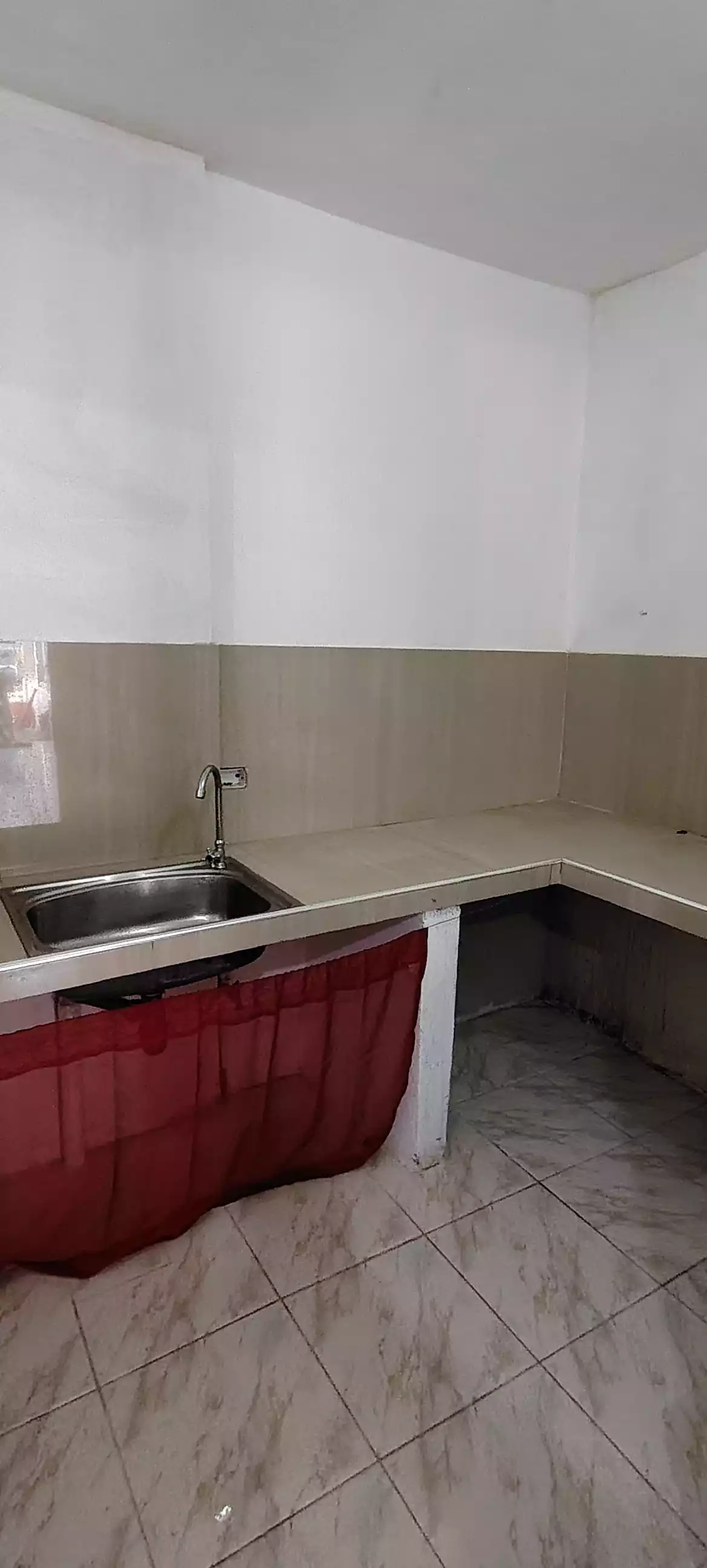 Azumi Residences 2 (mid-unit) For Rent or Assume: PagIBIG Financing (P15K+ for 13 years) — House and Lot in Dumaguete City, Negros Oriental, Philippines — Photo 3