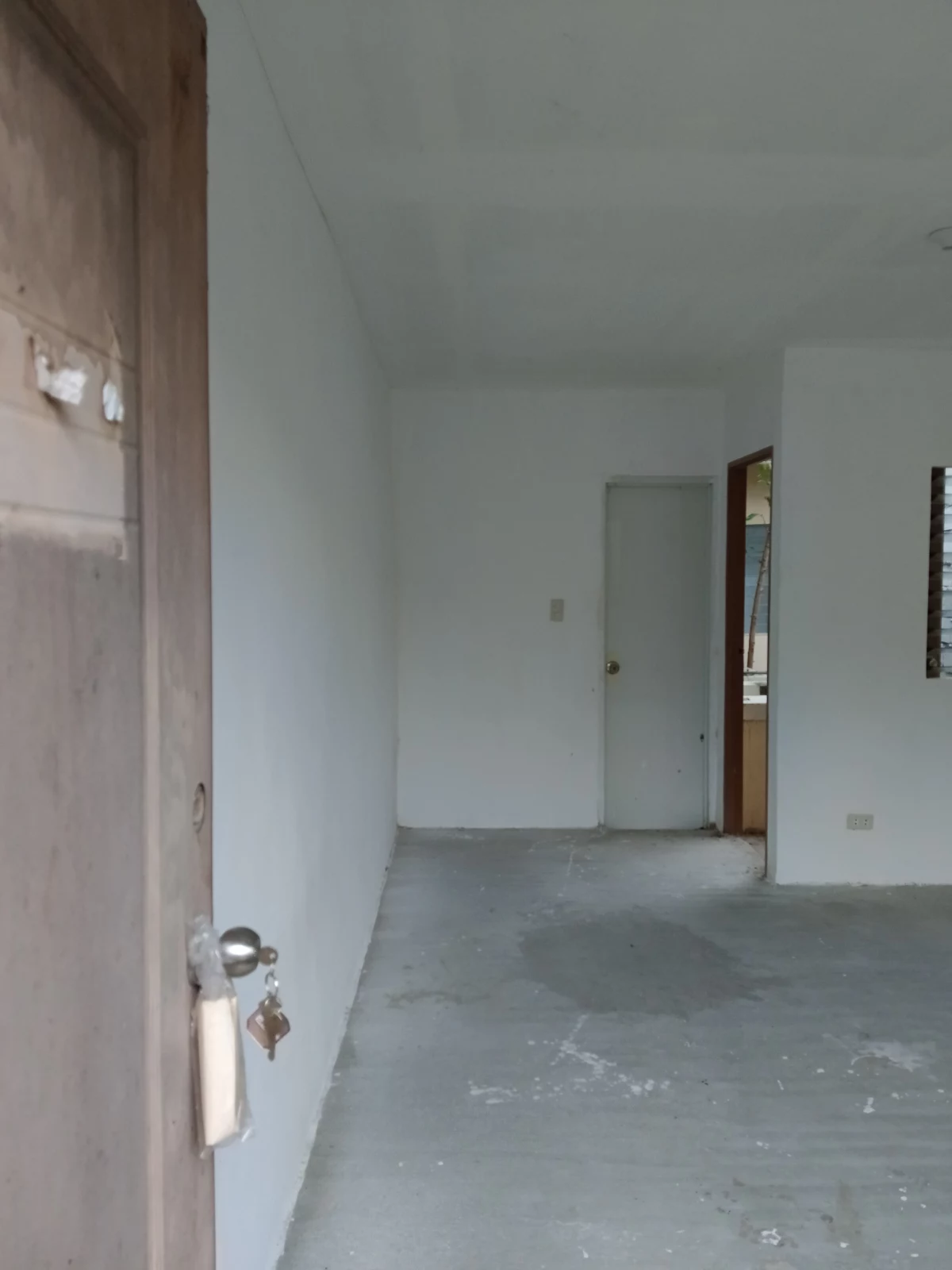 HOUSE FOR ASSUME — House and Lot in South Cotabato, General Santos City, South Cotabato — Photo 5