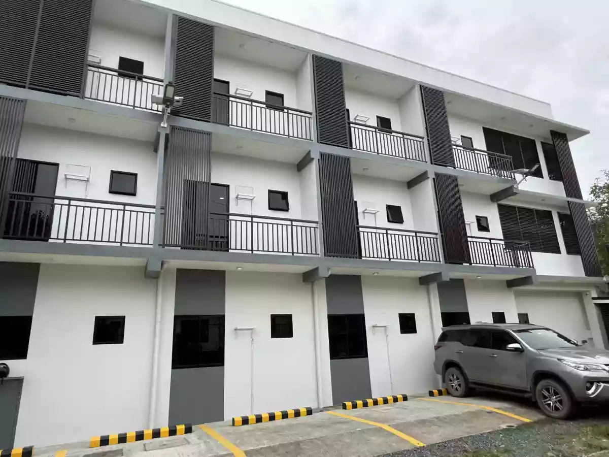 Brand New 3 Storey Apartment Building for Sale/ Prime Investment Opportunity — Building in Cebu City, Cebu, Philippines — Photo 2