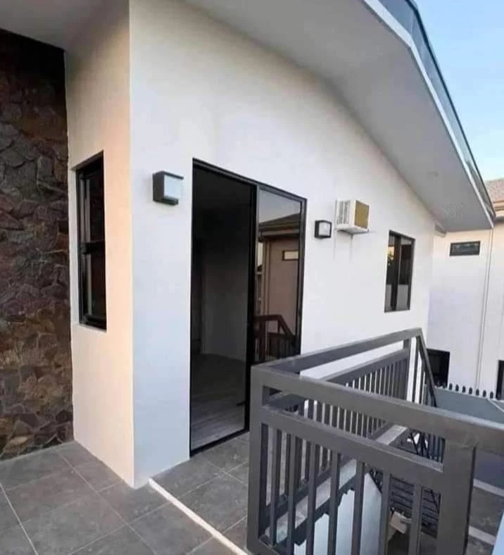 HOUSE AND LOT FOR SALE IN PACIFIC GRAND VILLAS — House and Lot in Lemon Street, Lapu-Lapu City, Cebu — Photo 3