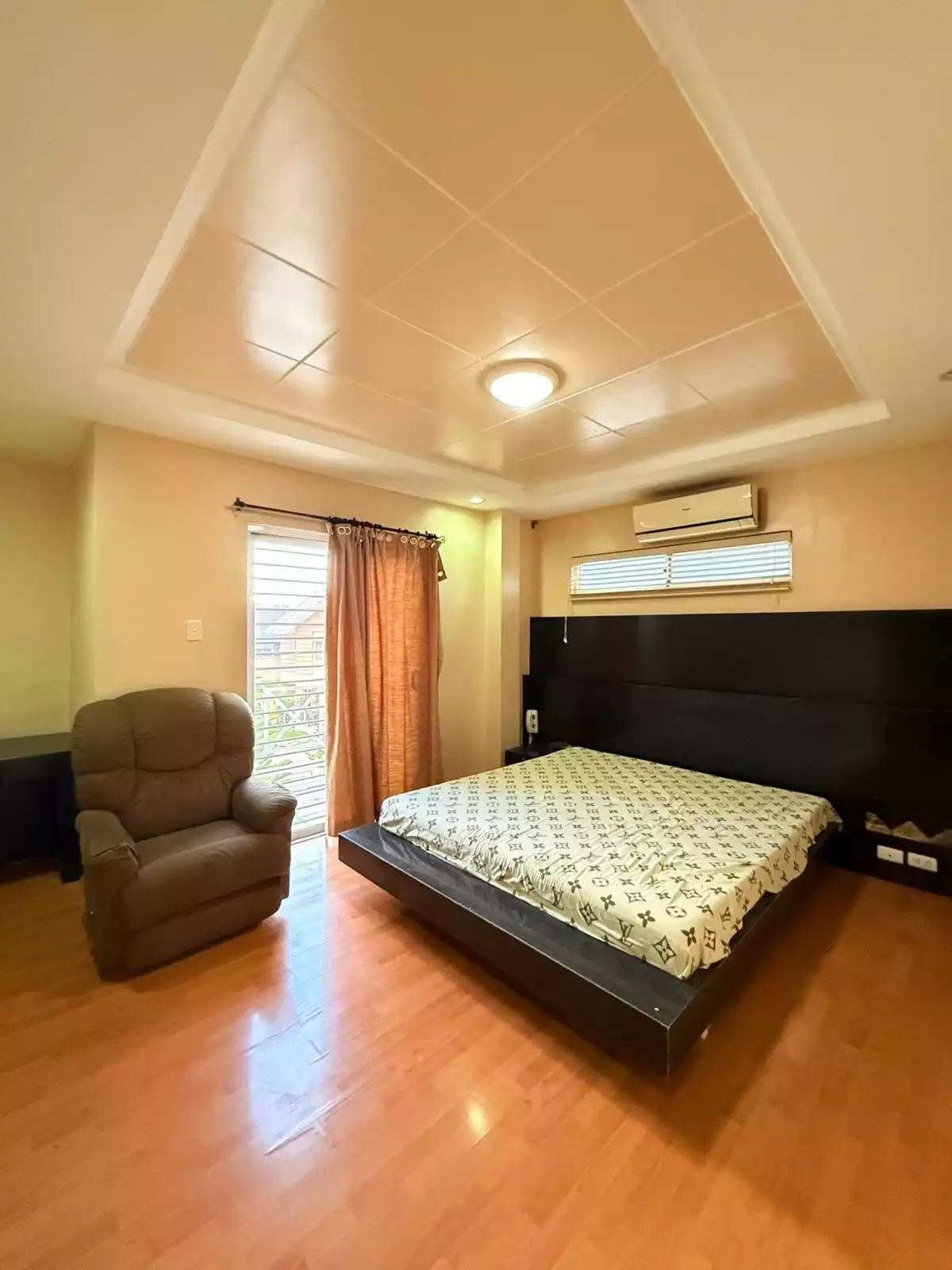 House For Sale near Paseo Arcenas Banawa — House and Lot in R. Arcenas Street, Cebu City, Cebu — Photo 2