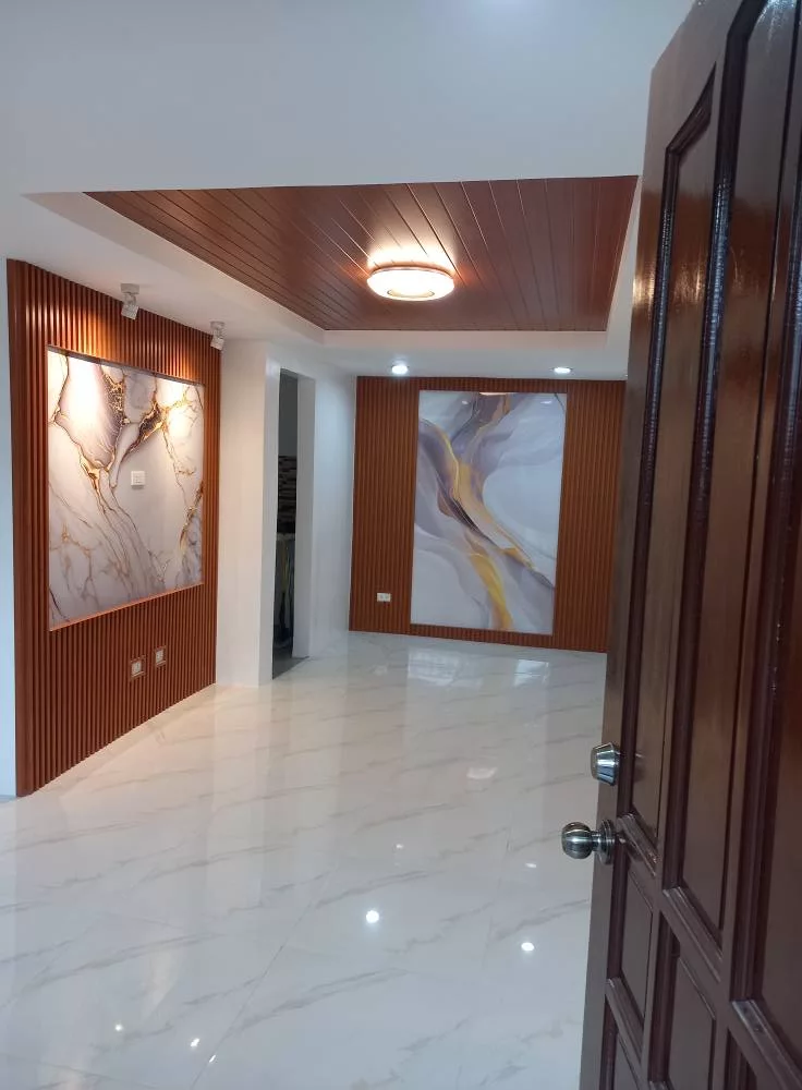 Newly Renovated Townhouse for Sale — House and Lot in Tungkop Barangay Road, Minglanilla, Cebu — Photo 3