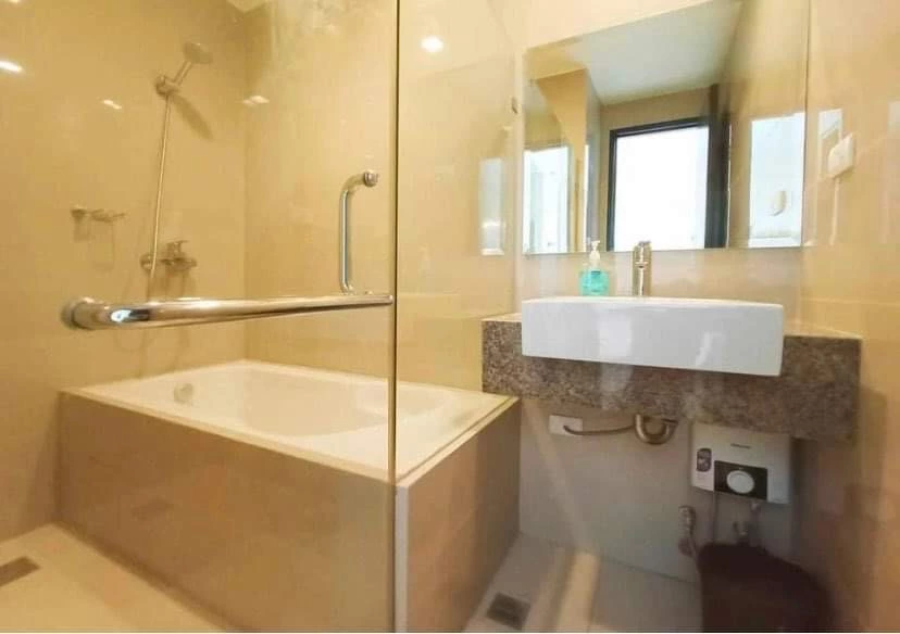 One Bedroom For Sale In Mactan Newtown — 1 Bedroom in Iloilo City — Photo 2
