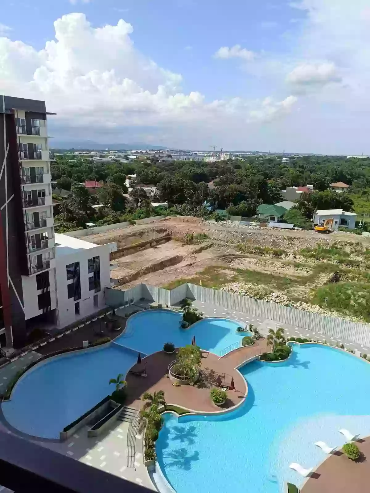 RUSH SALE One BR Condo in Primeworld District Mactan - Agus, Lapu-lapu City — 1 Bedroom in Lapu Lapu City, Cebu — Photo 2