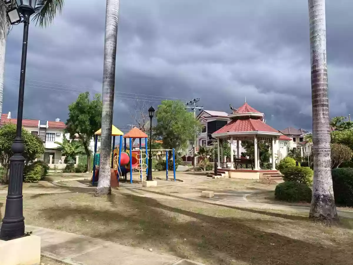 LOT for SALE — Residential Lot in Lapu-Lapu City, Cebu, Philippines — Photo 2
