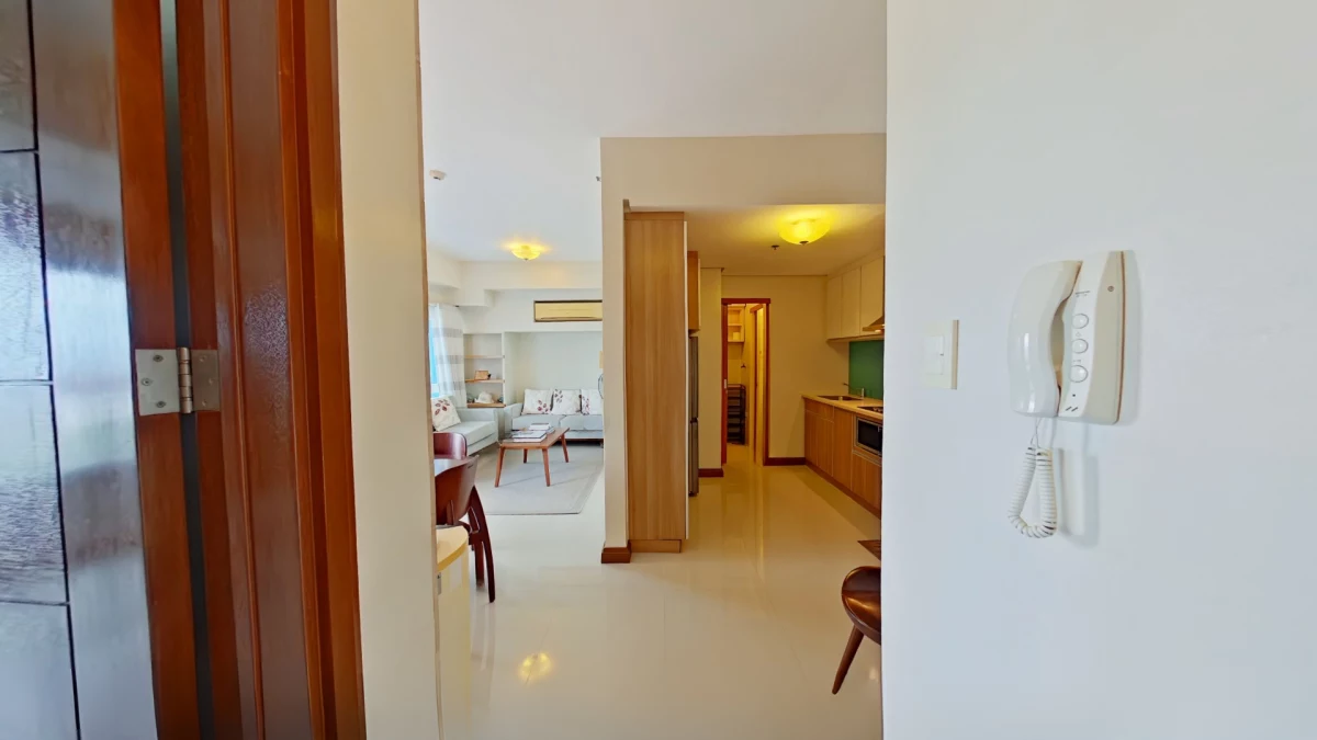 2BR Amisa Residences for SALE with Balcony and Maids Room — 2 Bedrooms in Lapu-Lapu City, Philippines — Photo 7