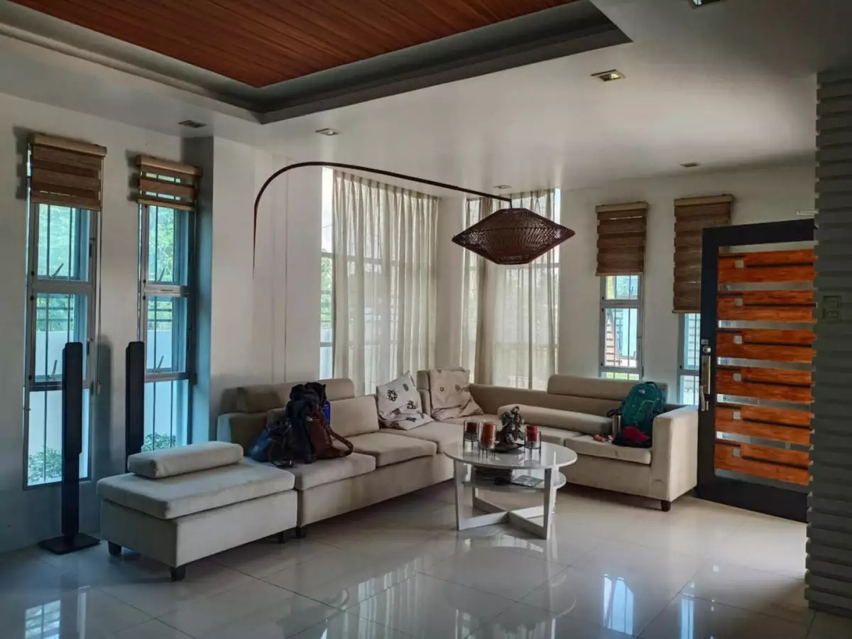 Spacious 5Bedrooms House for Sale in Fairview Village Talisay — House and Lot in Talisay, Cebu, Philippines — Photo 5