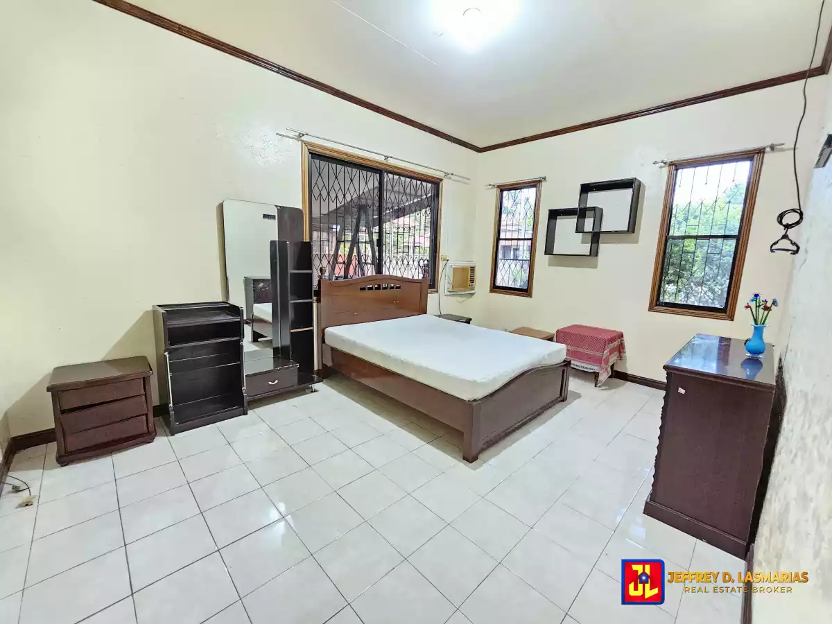Rush Sale Amazing House in Batinguel, Dumaguete [available] — House and Lot in Dumaguete City, Negros Oriental, Philippines — Photo 5