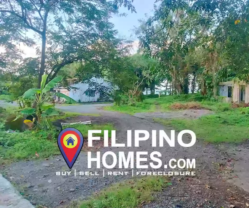 For sale Prime Commercial Lot with Beach Front Along National Highway Gate way to Bicol and Manila Located in Atimonan Quezon — Beach Lot in Quezon, Philippines — Photo 7