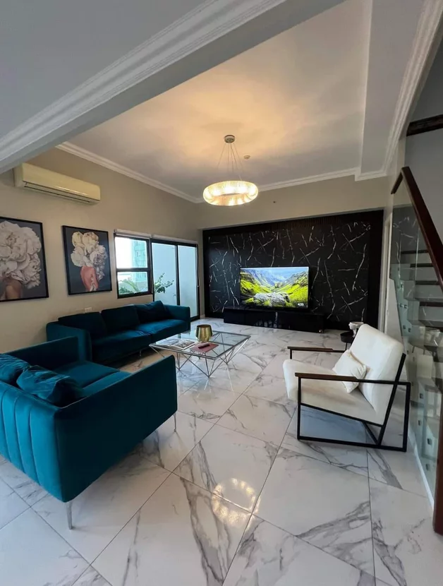 For Sale or Rent: Newly Renovated Luxury Bi-Level Corner Penthouse Unit at Avalon in Cebu Business Park — 3 Bedrooms in Luzon Avenue, Cebu City, Central Visayas — Photo 3