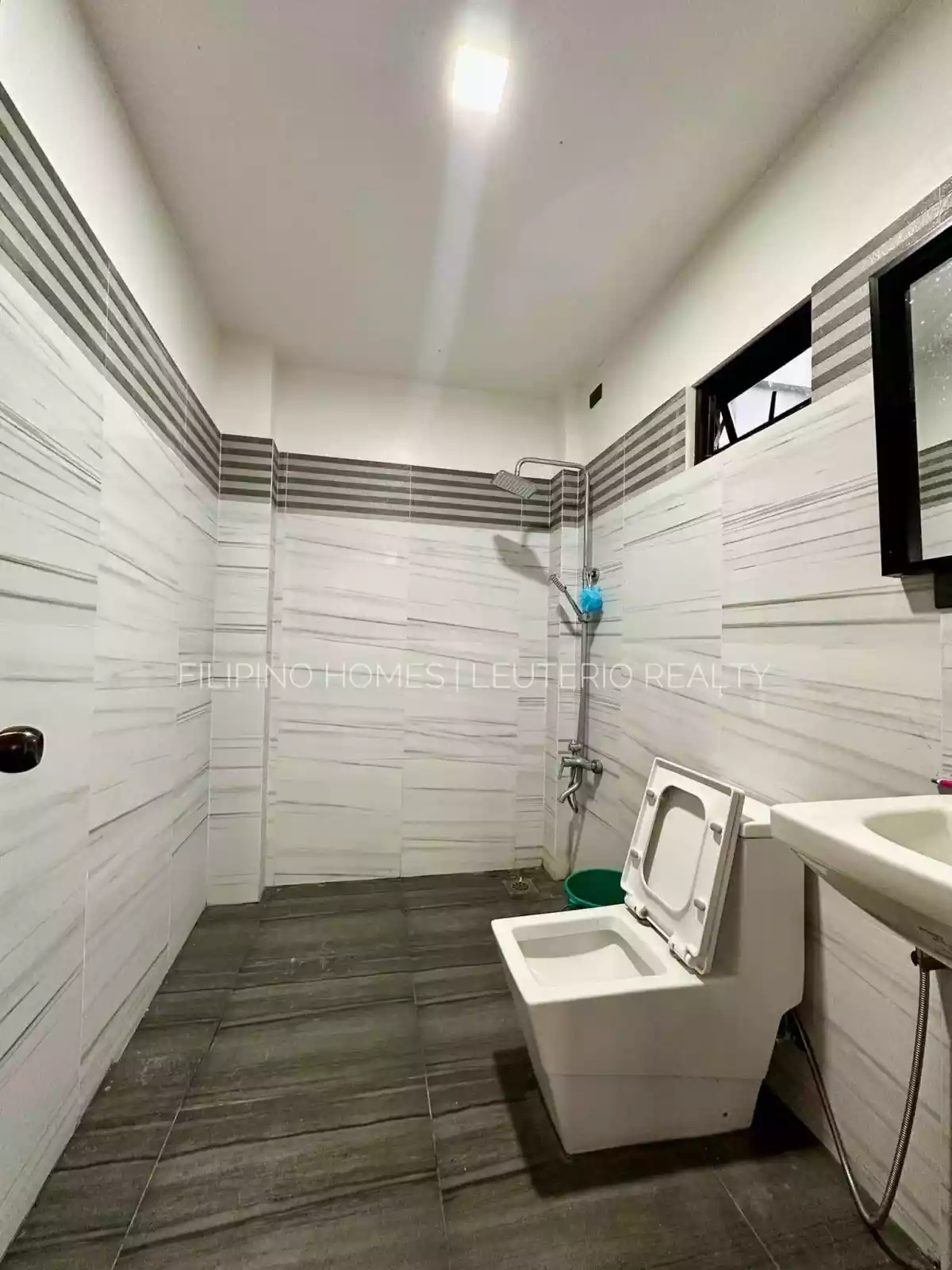 Open photo 19 of 40 — House and Lot For Sale