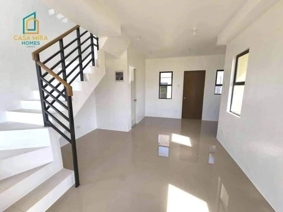 2 Story Single Detached House and Lot for Assume — House and Lot in Dumaguete City, Negros Oriental, Philippines — Photo 3