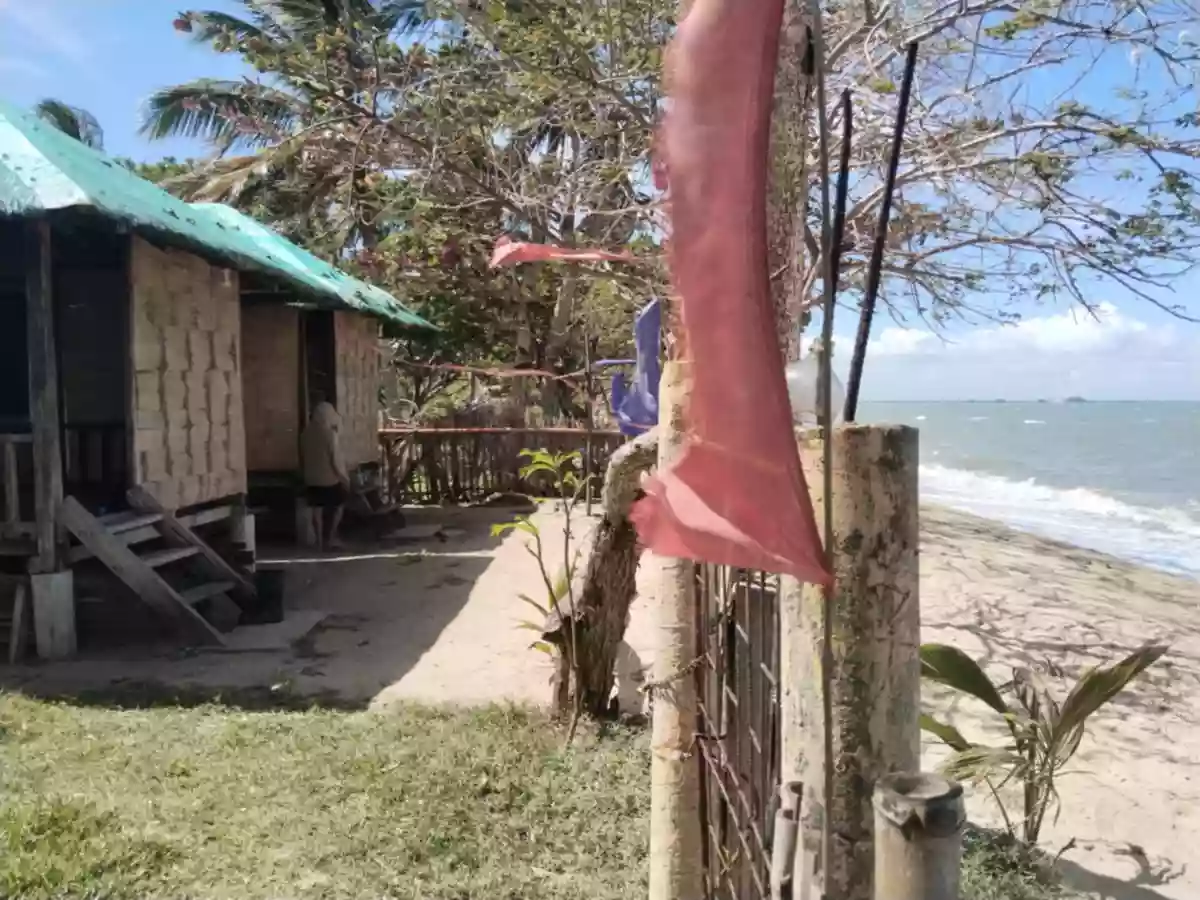 Open photo 12 of 20 — Beach Lot/White Sand Beach 
