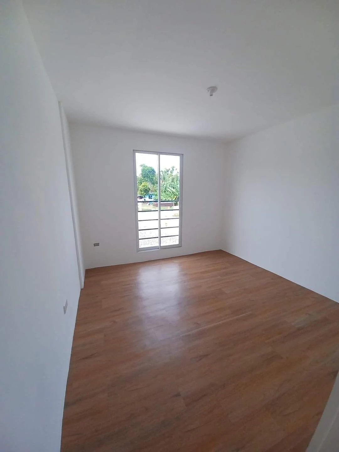 Finished Unit House and Lot for ASSUME — Townhouse in Carcar City, Cebu, Philippines — Photo 3