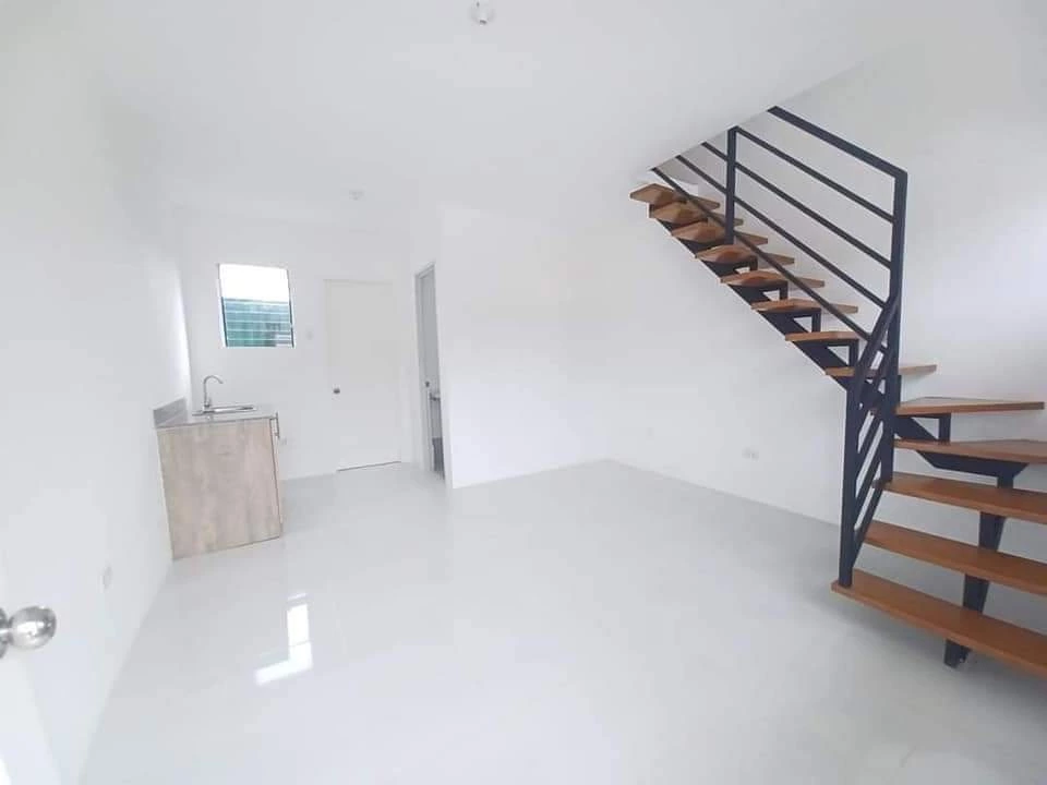 Finished Unit House and Lot for ASSUME — Townhouse in Carcar City, Cebu, Philippines — Photo 6