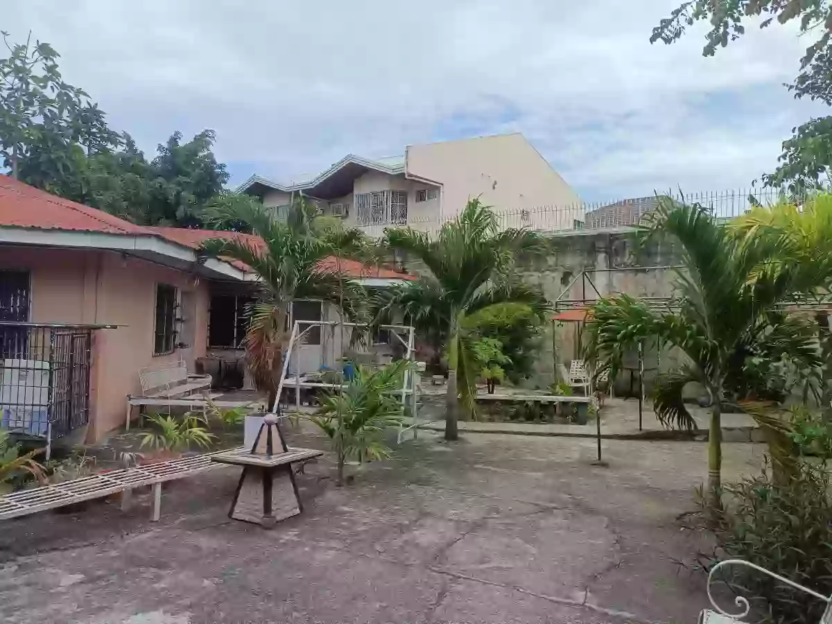 2 titles, 3 houses — House and Lot in Antuwanga, Cebu City, Cebu — Photo 3