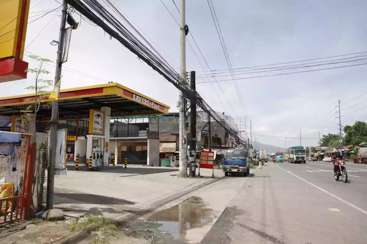 Gasoline Station for Sale — Space in Cagayan de Oro, Misamis Oriental, Philippines — Photo 5