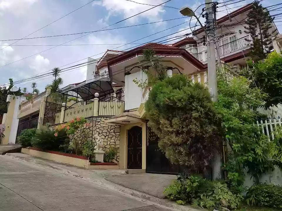Spacious house with 10 Bedrooms in Talisay City Cebu — House and Lot in Talisay City, Cebu, 6045 — Photo 2