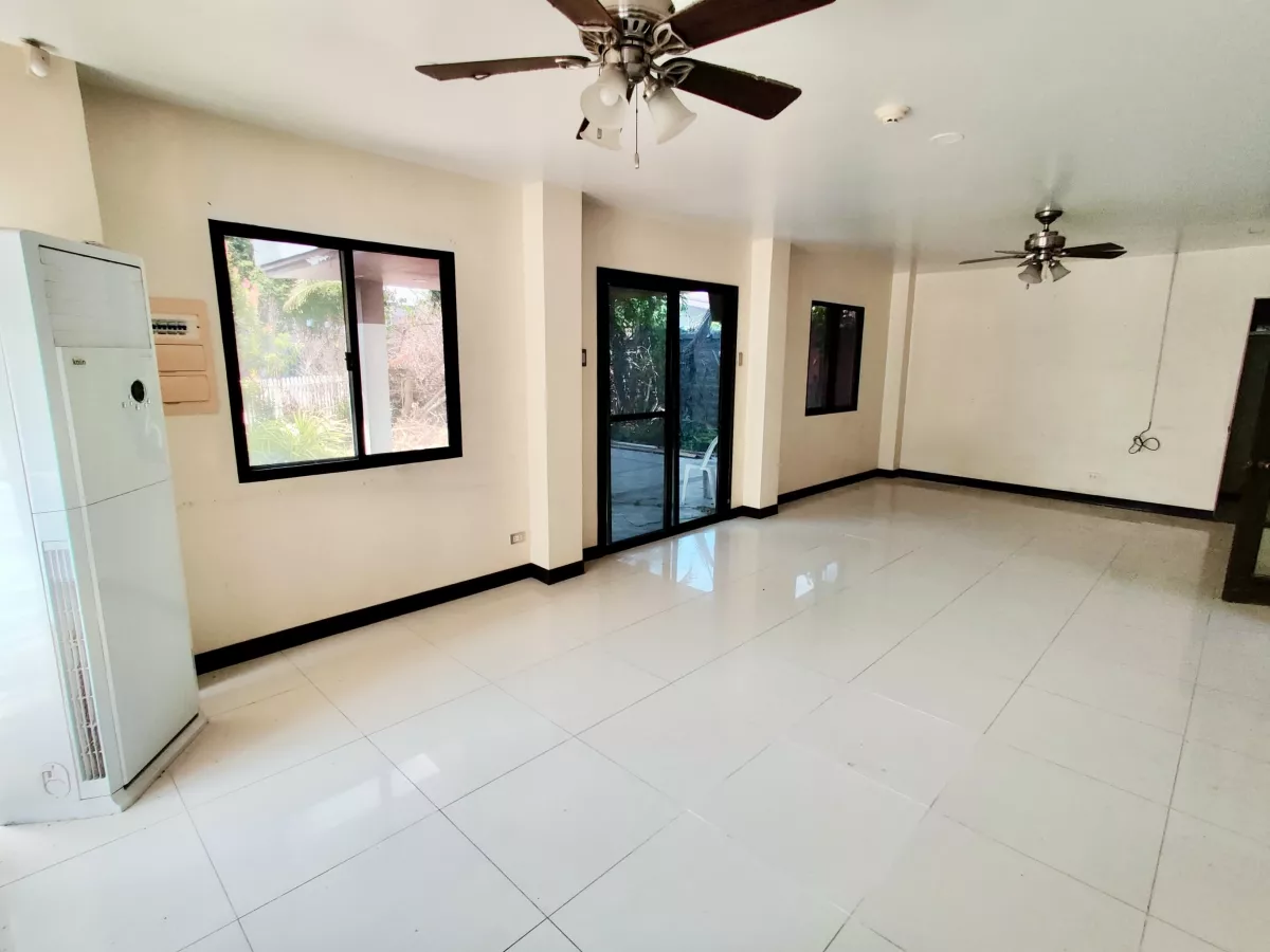 For Sale | House & Lot | Astele Subdivision — House and Lot in Mizpah Chateau ( back of Nissi Academy Buyong Road, Mactan, Lapu-Lapu — Photo 7