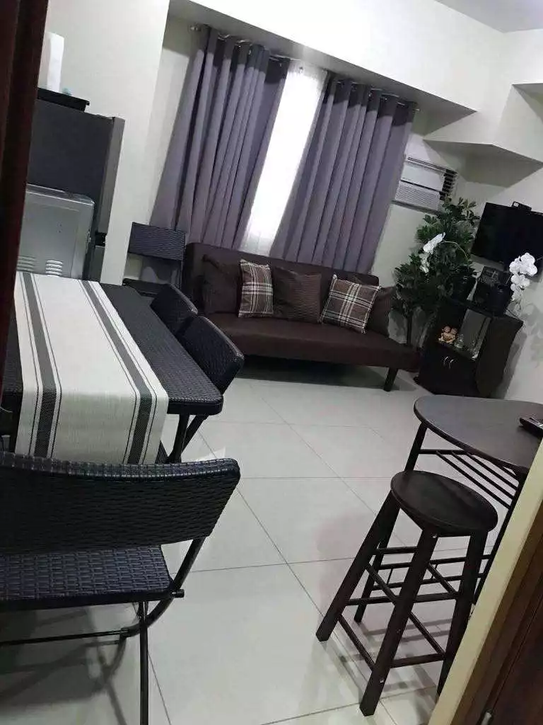 Corner & Seaview: 1bedroom Fully furnished — 1 Bedroom in Cogon Ramos, Cebu City, Cebu — Photo 2