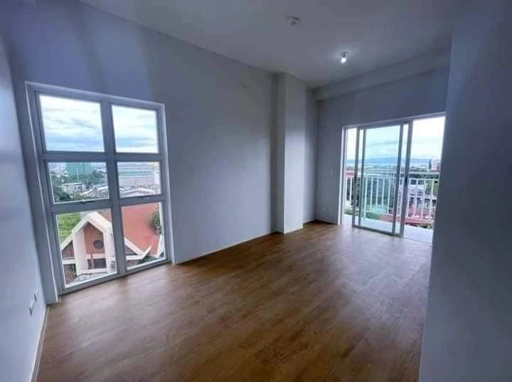 Open photo 11 of 11 — • Mesatierra Garden Residences - Your own personal paradise located at the heart of the city.