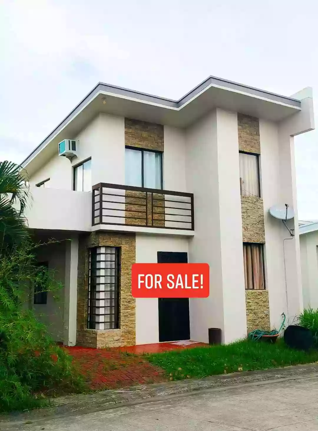 Corner Lot House and Lot For Sale!