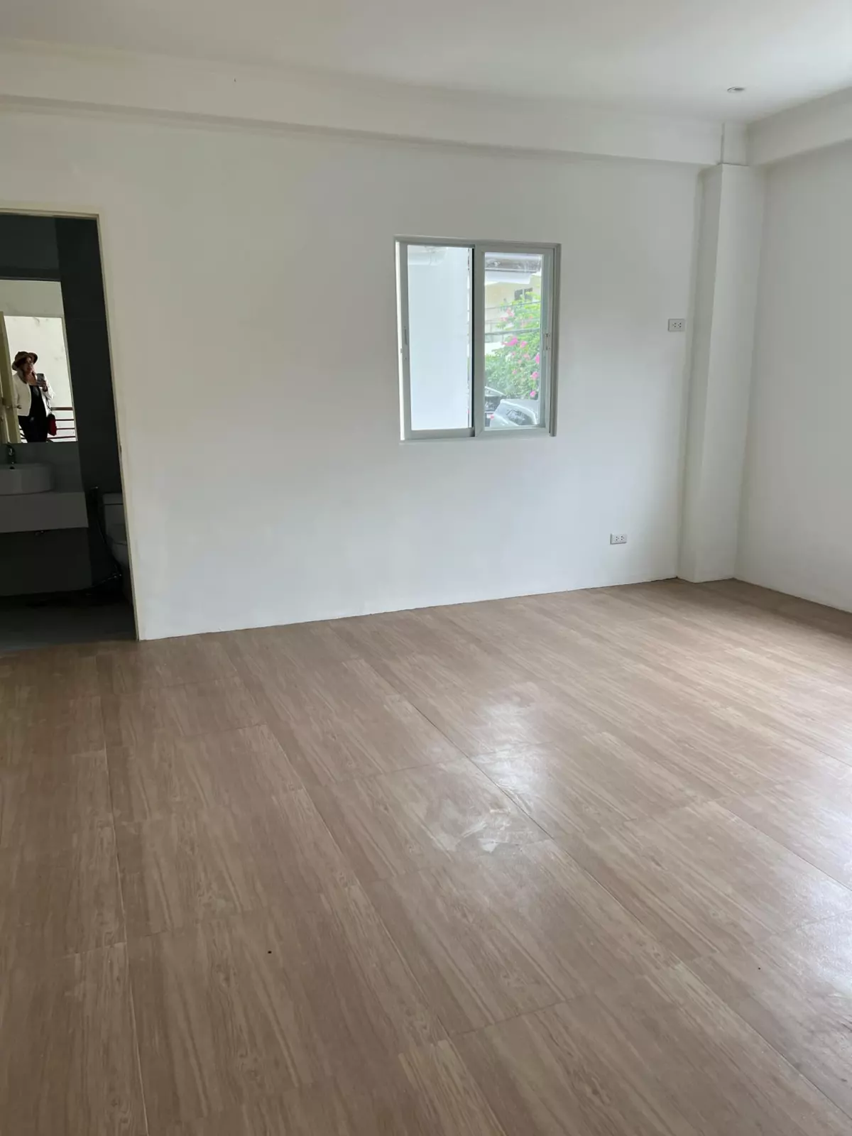 Open photo 17 of 21 — Brand New House and Lot for Sale in Cebu City