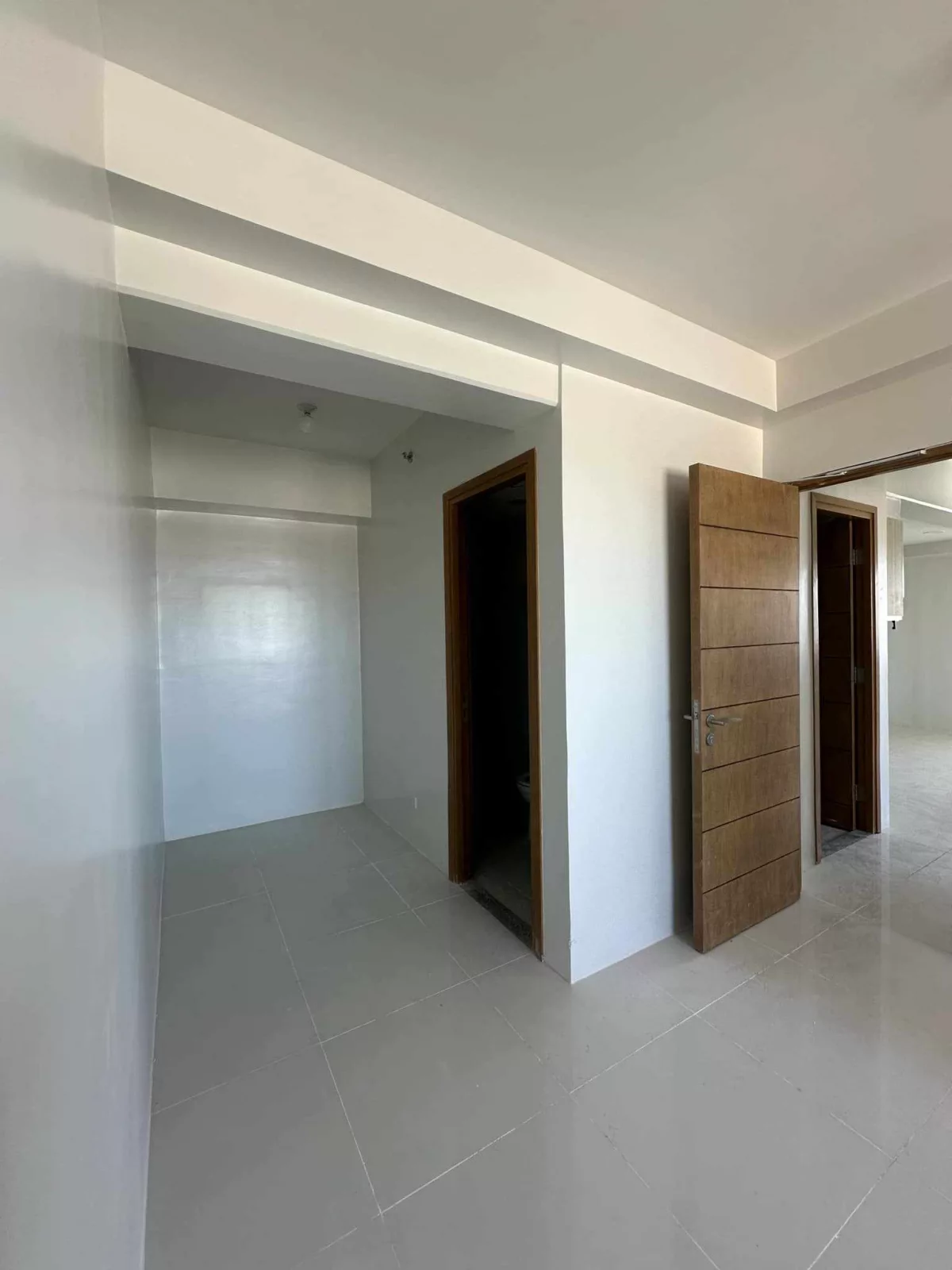 2 Bedroom Condo- Taft East Gate — 2 Bedrooms in Pope John Paul II Avenue, Cebu City, Central Visayas — Photo 7