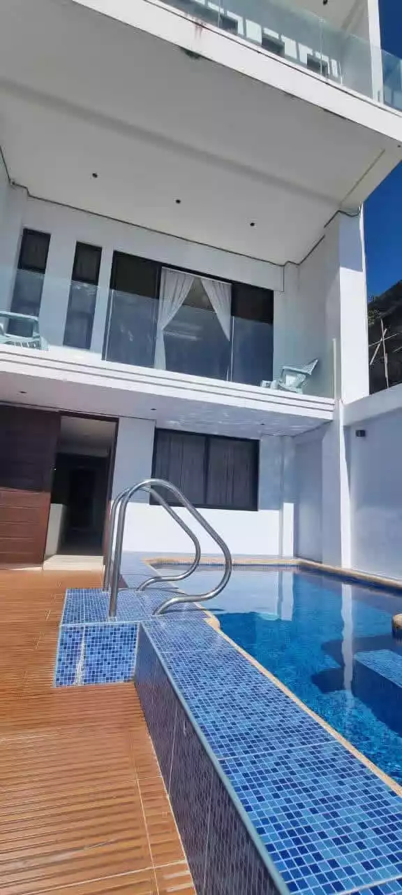 Beach House For Sale in Carmen Cebu — Beach House / Resort in Carmen, Cebu, Philippines — Photo 4
