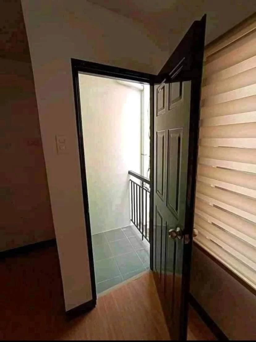 2 BEDROOMS CONDO UNIT WITH BALCONY FOR RENT — 2 Bedrooms in Naya Road, Cebu City, Central Visayas — Photo 5