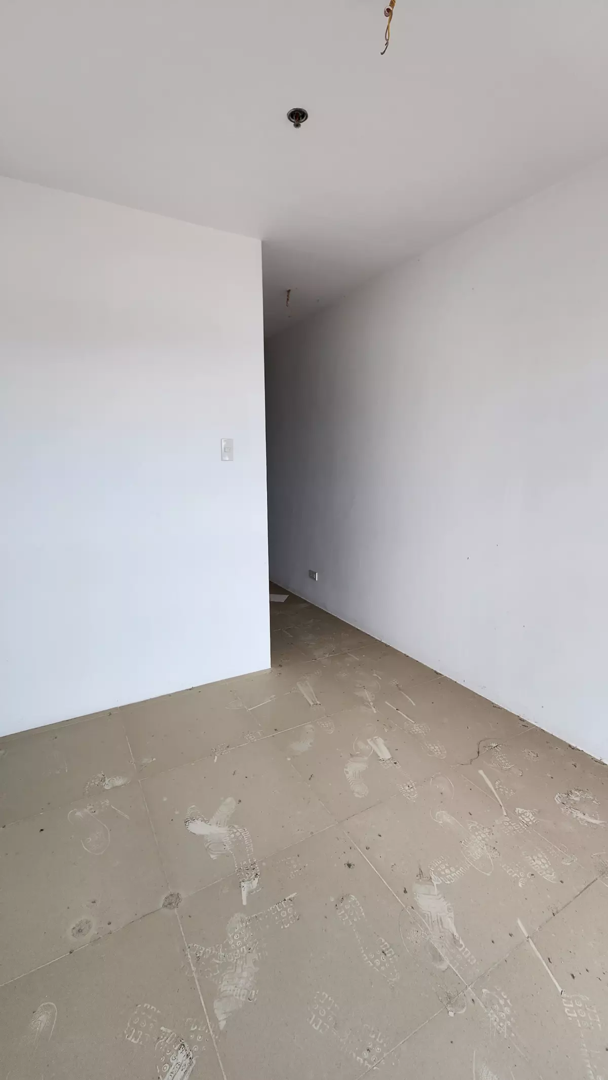 Open photo 17 of 18 — Studio Type Condo for Sale