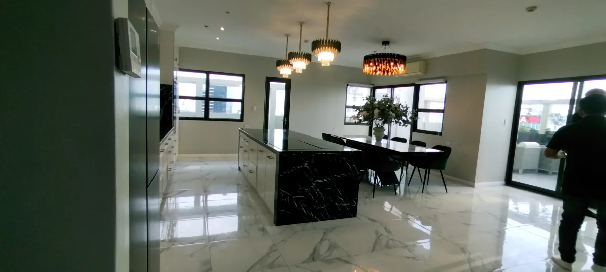 PENTHOUSE FOR SALE IN AVALON