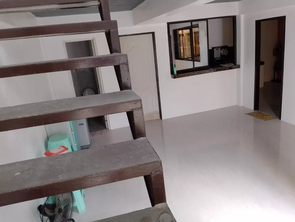 Commercial house  and lot — House and Lot in Iloilo, Philippines — Photo 3