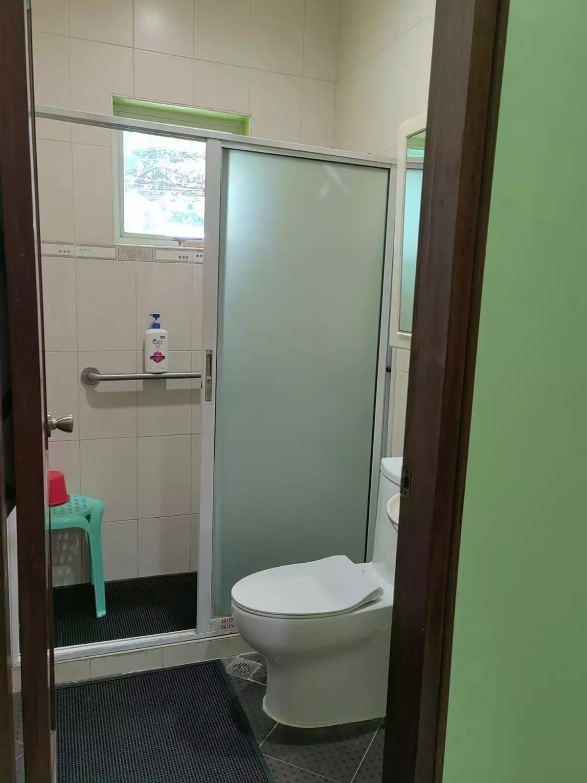 Open photo 14 of 16 — 4 BEDROOM BUNGALOW FOR SALE