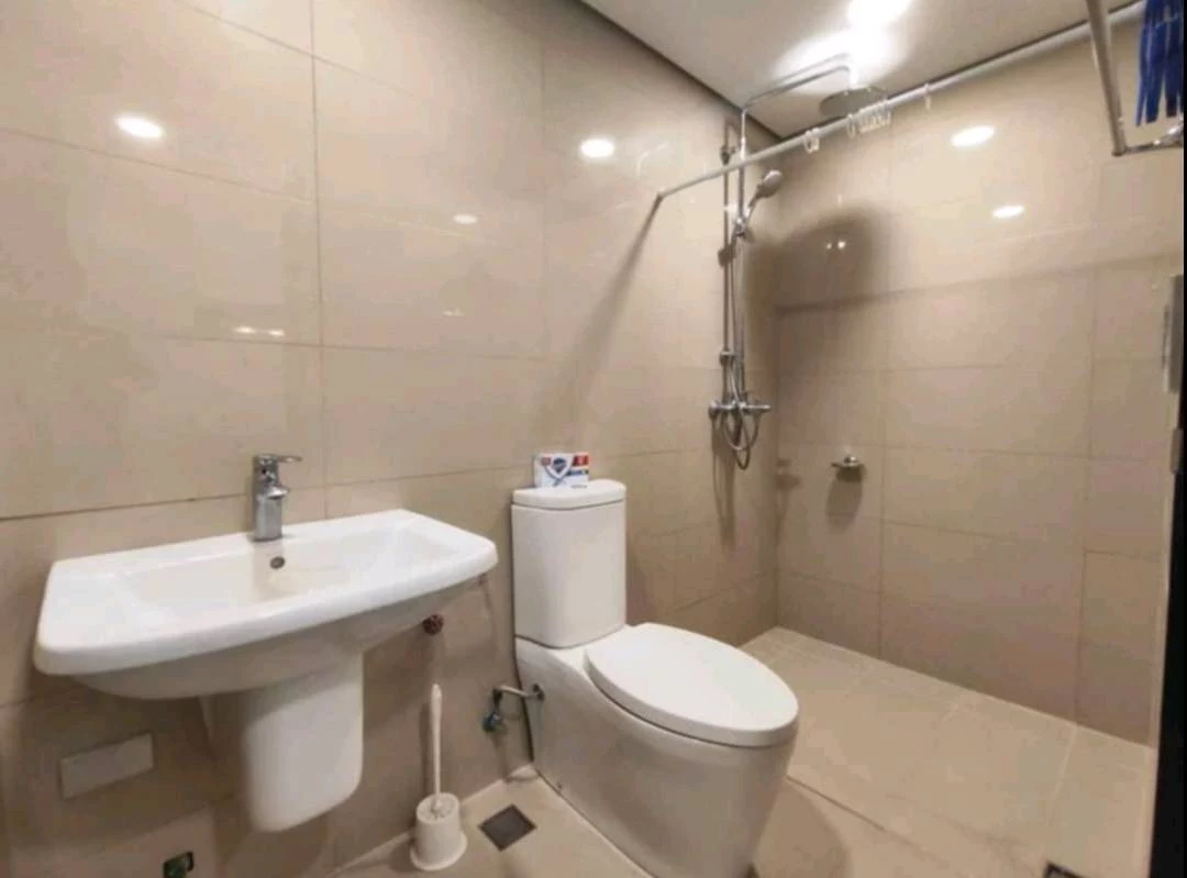 Open photo 11 of 12 — STEAL DEAL 4.8M ONLY STUDIO UNIT IN 38 PARK AVENUE in I.TI PARK