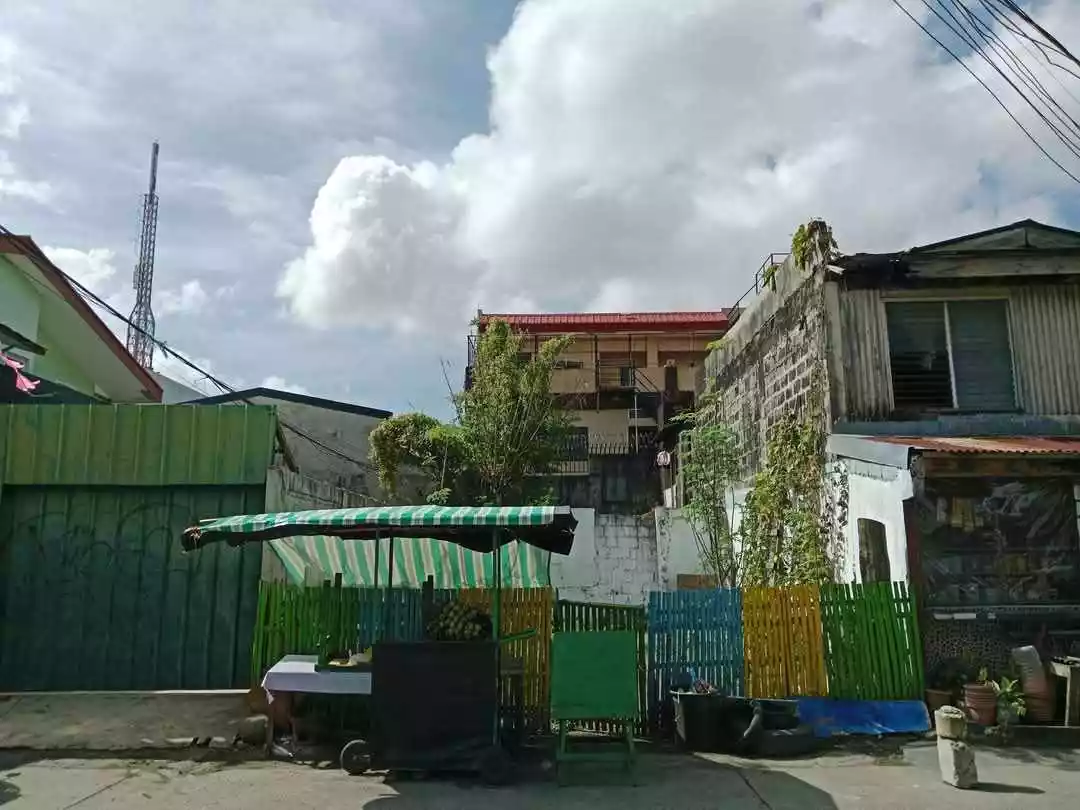 RUSH LOT FOR SALE 109q.m. Lot area — Commercial Lot in Lacson Street, Bacolod, Negros Occidental — Photo 3