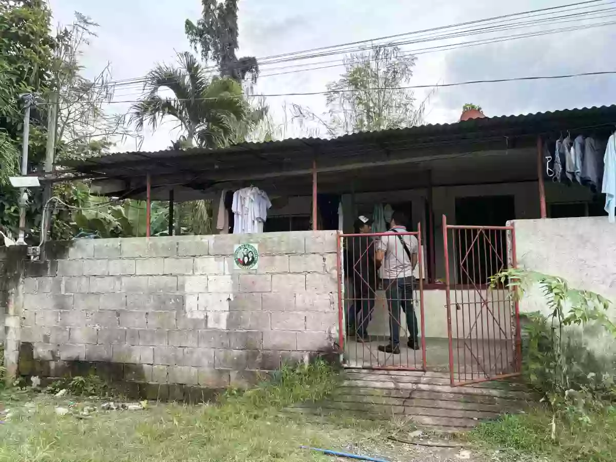 Lot For Sale With 2 Unit Apartment — Residential Lot in Dumaguete City, Negros Oriental, Philippines — Photo 3
