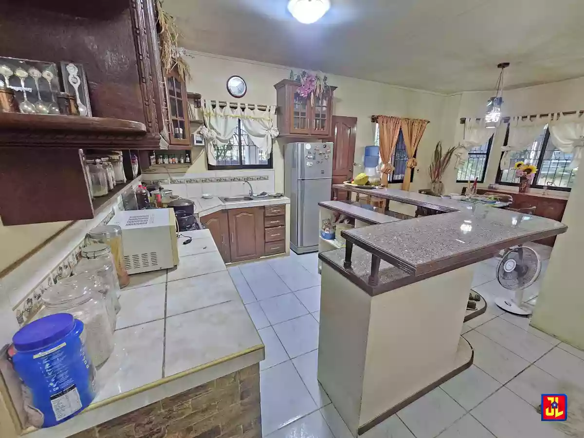 Amazing House Rush Sale in East Balabag, Valencia [available] — House and Lot in Valencia, Negros Oriental, Philippines — Photo 2