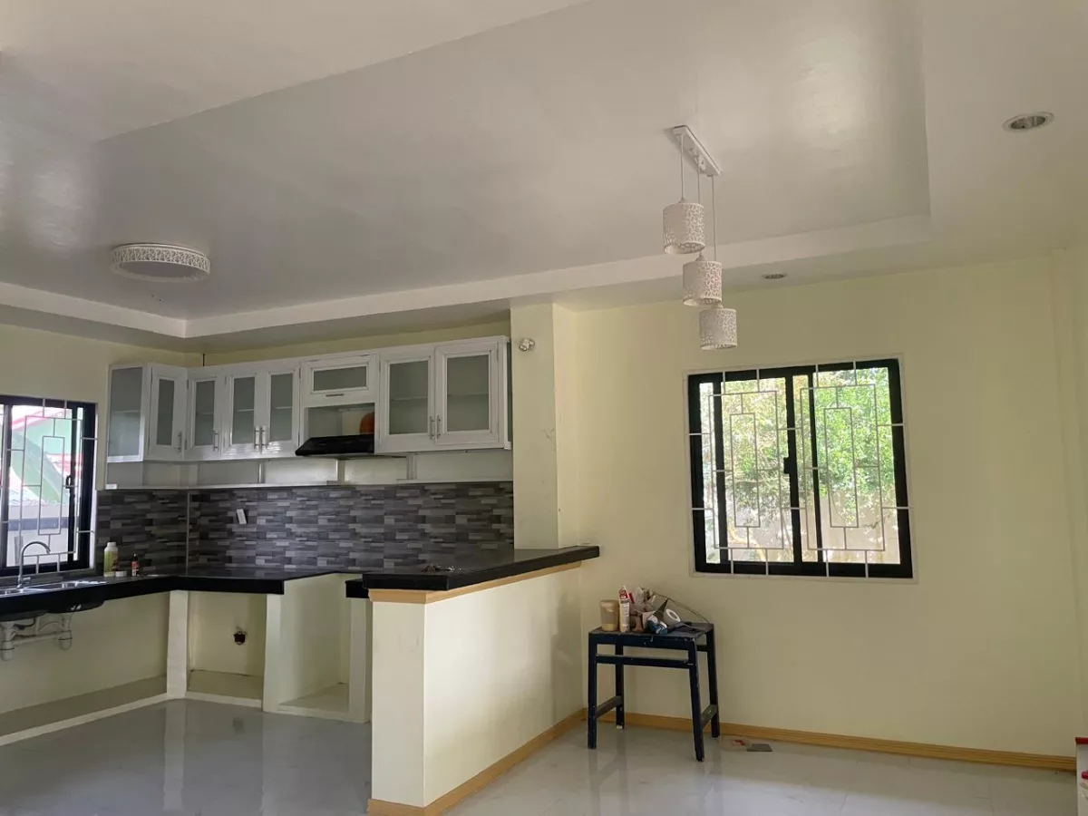 SINGLE DETACHED BUNGALOW HOUSE AND LOT FOR SALE IN LEYTE — House and Lot in Palompon, Leyte, Philippines — Photo 6