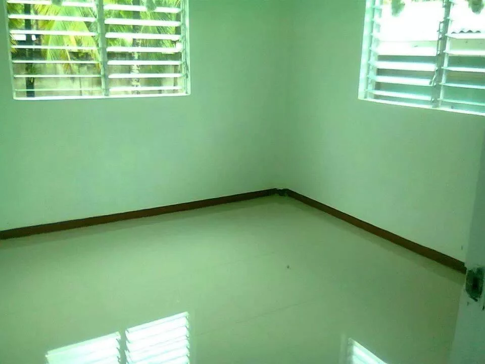 504 SQM LOT with TWO HOUSES at VILLARANTE VILLAGE, SAN CARLOS CITY — House and Lot in San Carlos City, Negros Occidental, Philippines — Photo 7