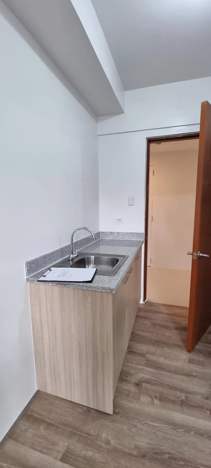 Open photo 20 of 20 — Ready For Occupancy Clean Title For 3M only