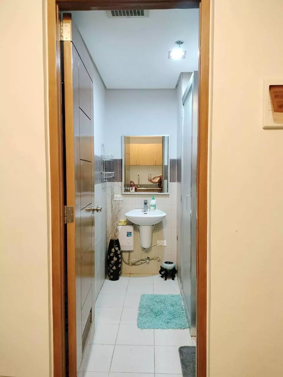 Amisa Studio Unit — Studio in Lapu-Lapu City, Philippines — Photo 4