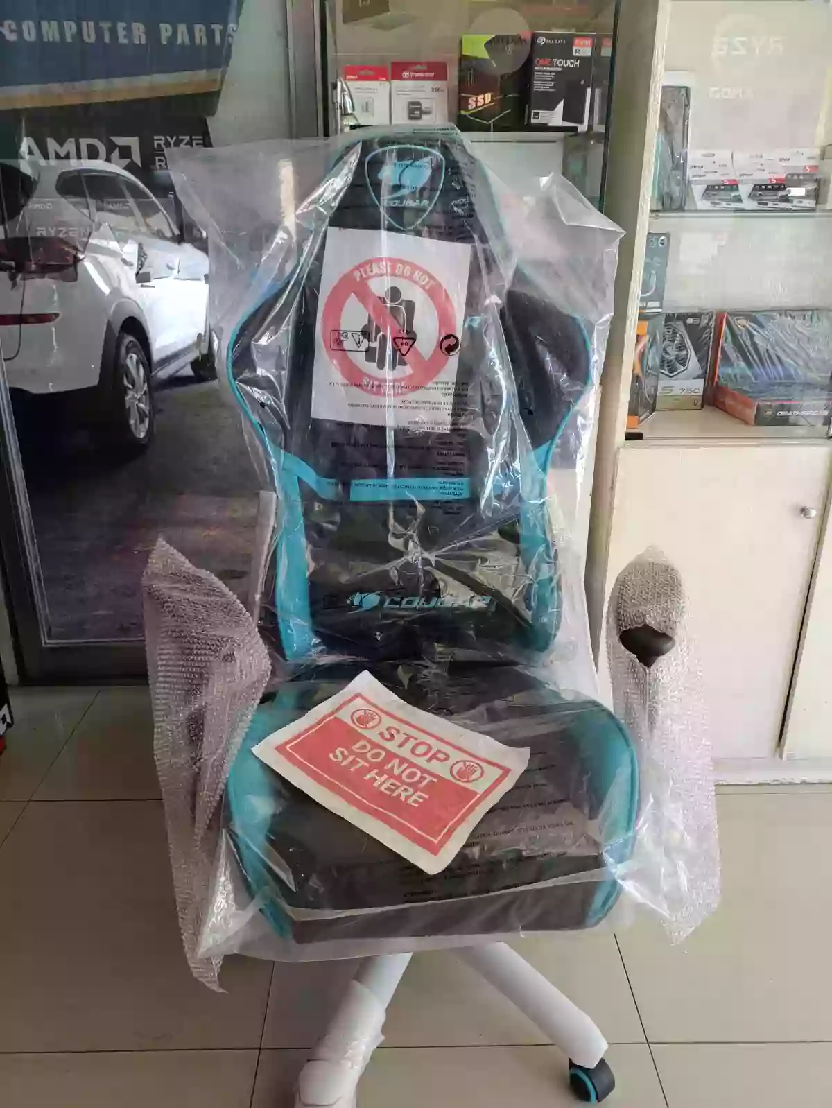Open photo 15 of 17 — Computer Shop for Assume