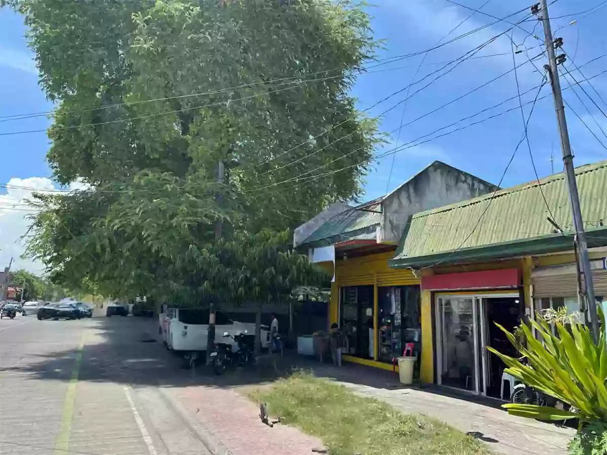 Osmeña North Commercial Building For Sale — Commercial Lot in General Santos City (Dadiangas), South Cotabato, Philippines — Photo 3