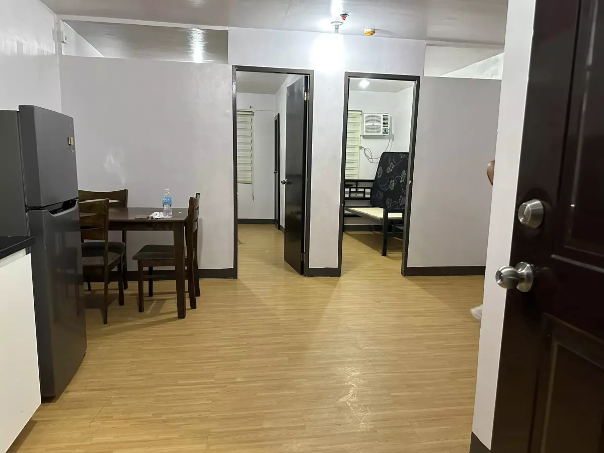 RUSH ASSUME: RENOVATED 2 BEDROOM CONO UNIT WITH BALCONY — 2 Bedrooms in Naya Road, Cebu City, Central Visayas — Photo 5