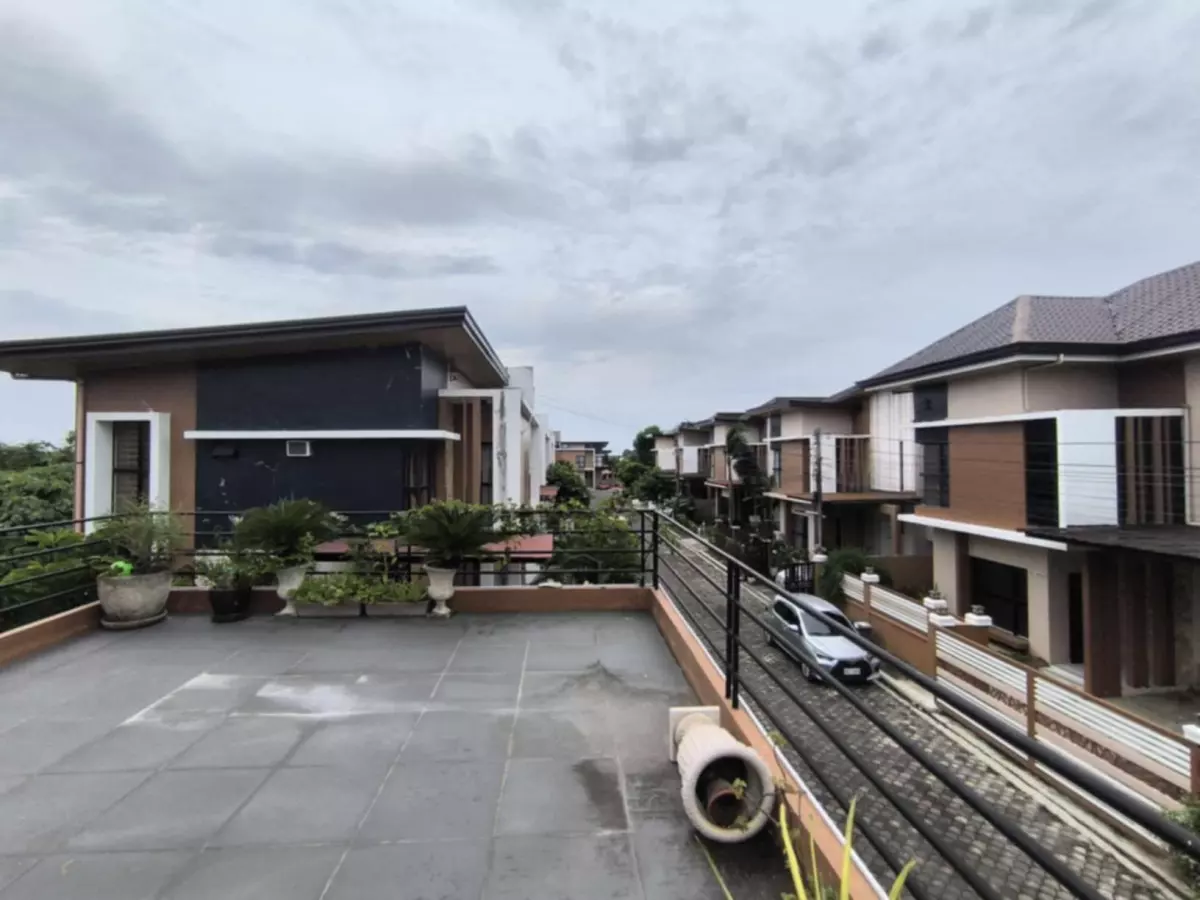 Single detached property at Villa Therese
