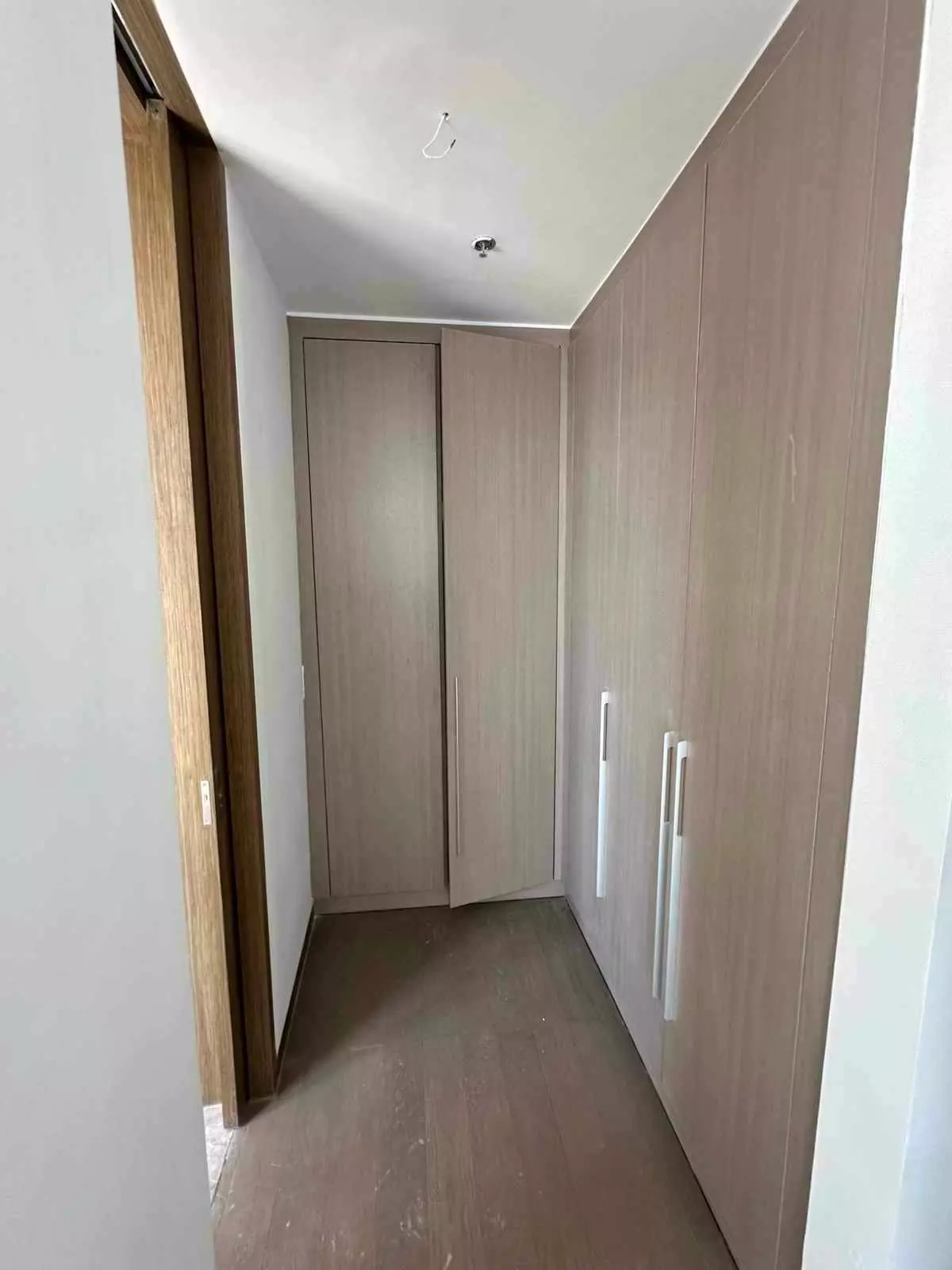 2 bedroom with balcony — 2 Bedrooms in Cebu — Photo 3